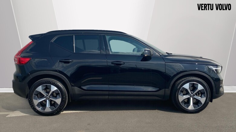 Volvo Xc40 2.0 B4P Plus Dark 5dr AWD Auto Petrol Estate